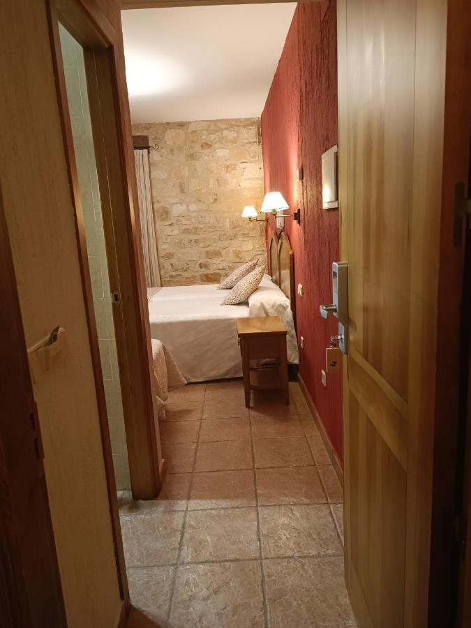 Hostal Decerca Прадена Номер фото